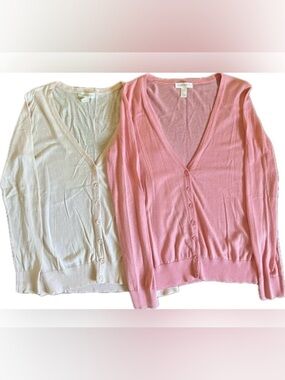 Forever 21 bundle of cardigans sweaters. Both size Medium.